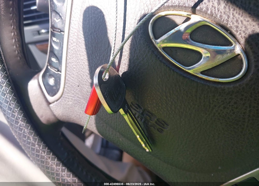 2011 HYUNDAI SANTA FE VIN: 5XYZH4AGXBG021437