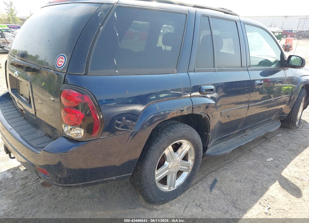 2008 CHEVROLET TRAILBLAZER LT VIN: 1GNDT13S382158917