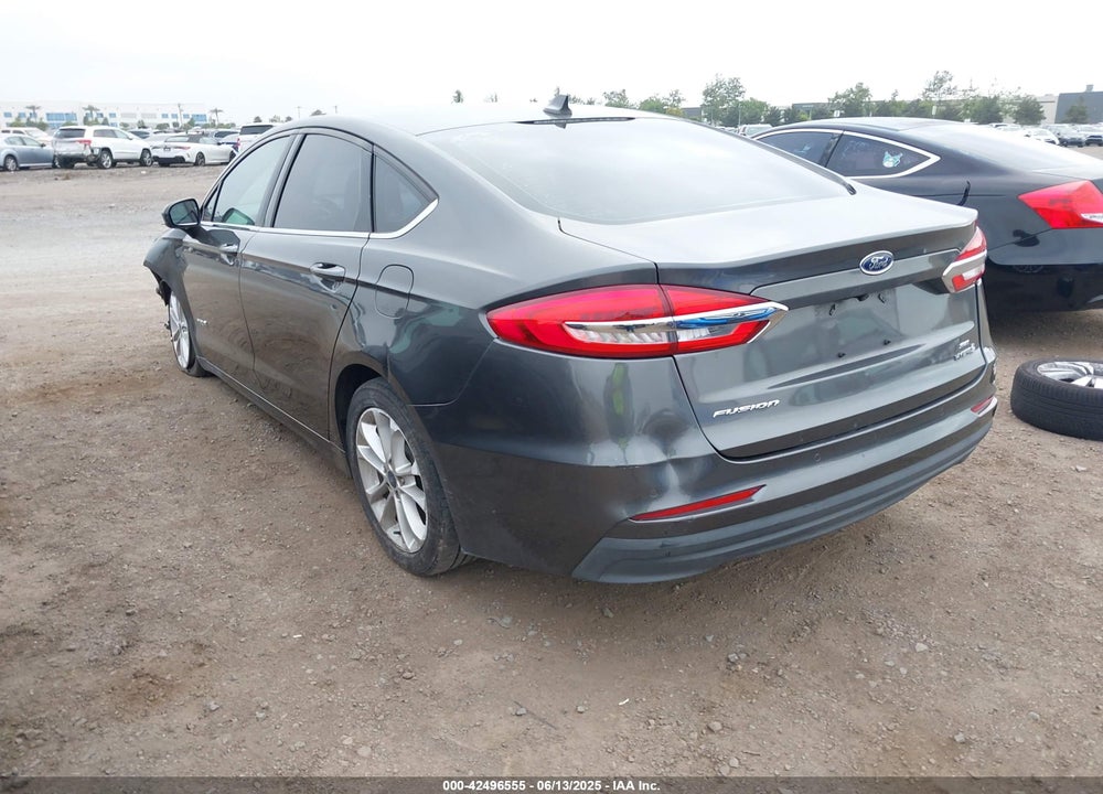 2019 FORD FUSION HYBRID VIN: 3FA6P0LU5KR104335