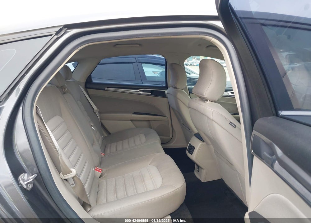 2019 FORD FUSION HYBRID VIN: 3FA6P0LU5KR104335