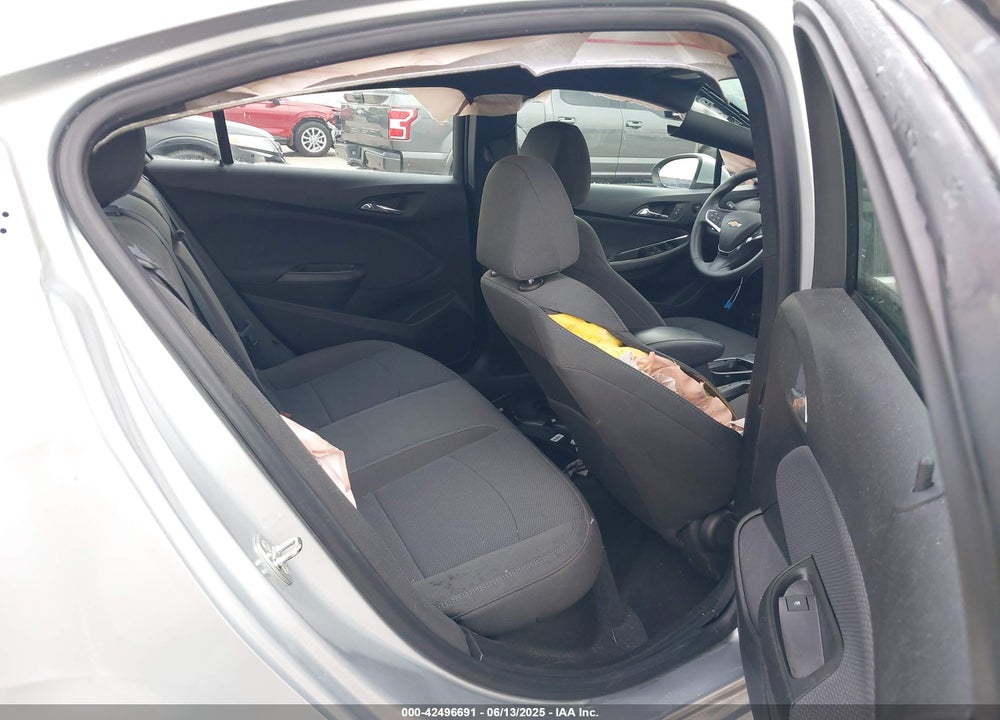 2018 CHEVROLET CRUZE VIN: 1G1BE5SM3J7231466