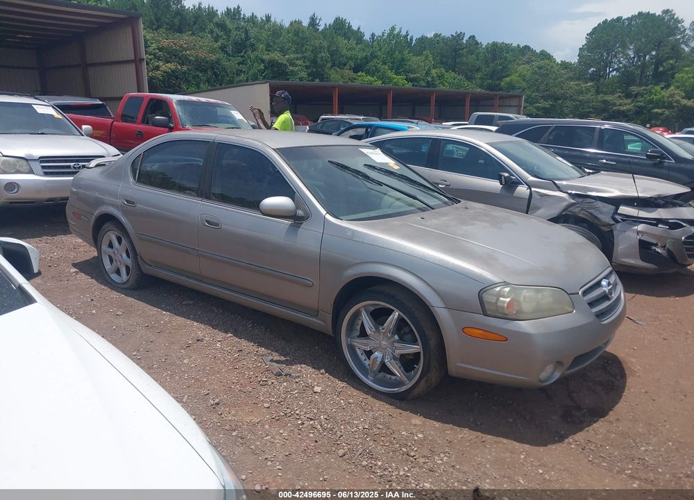 2002 NISSAN MAXIMA SE VIN: JN1DA31D02T202083