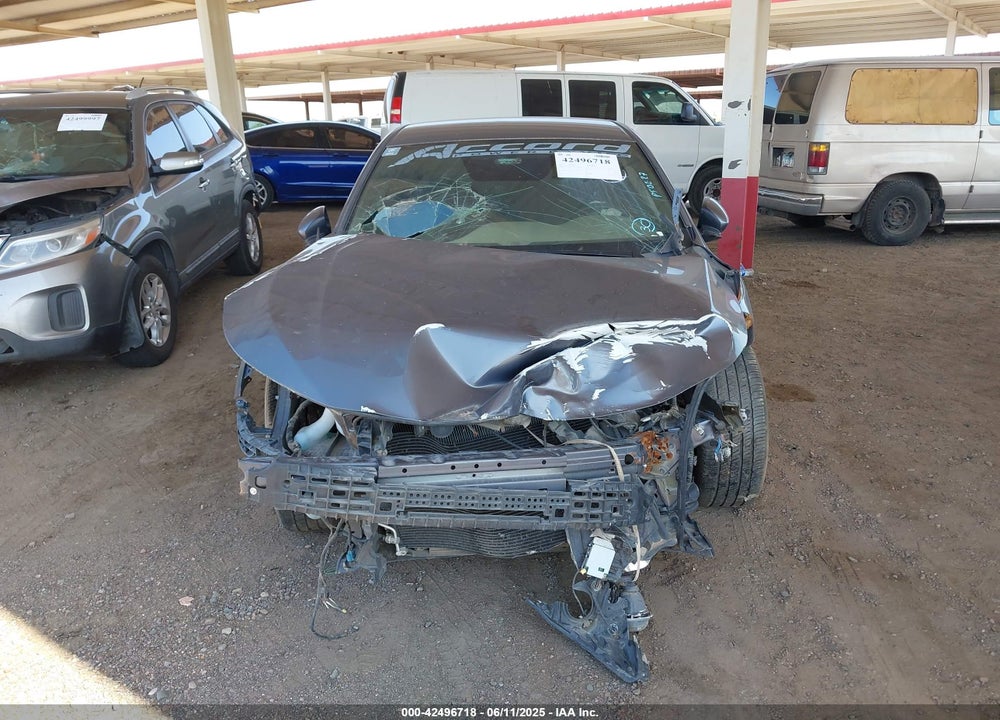 2017 HONDA ACCORD VIN: 1HGCR2F5XHA171475