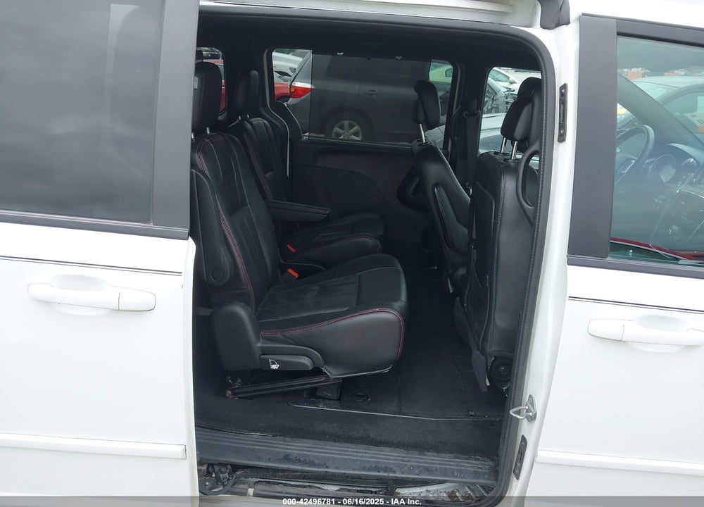 2017 DODGE GRAND CARAVAN GT VIN: 2C4RDGEGXHR555193