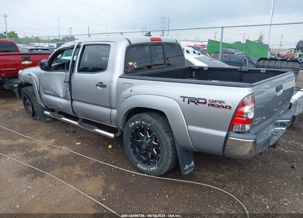 2014 TOYOTA TACOMA VIN: 3TMLU4EN9EM156197