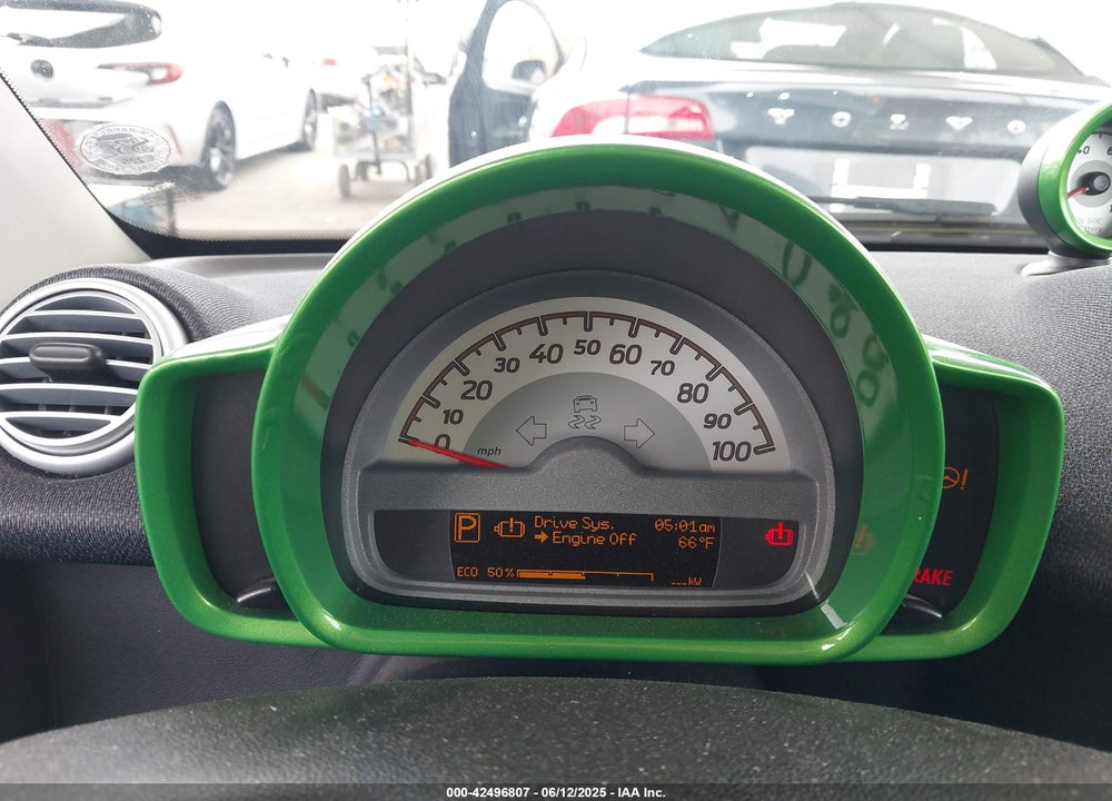 2014 SMART FORTWO ELECTRIC DRIVE PASSION VIN: WMEEJ9AA8EK736860