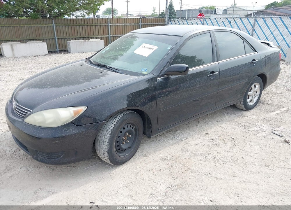 2005 TOYOTA CAMRY LE VIN: 4T1BE32K35U016571