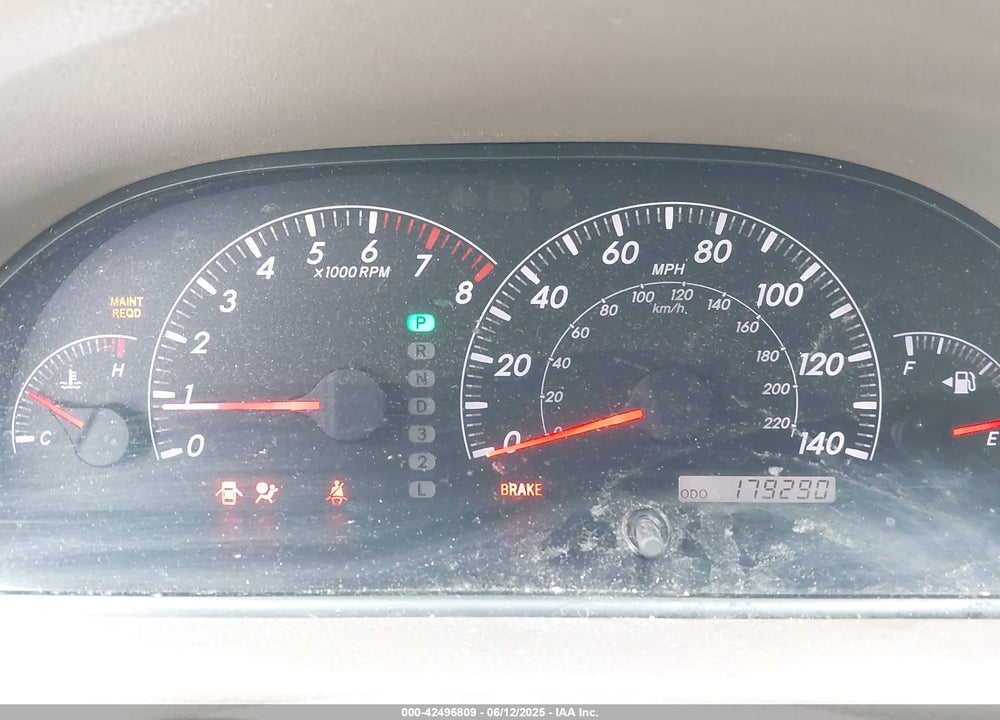 2005 TOYOTA CAMRY LE VIN: 4T1BE32K35U016571