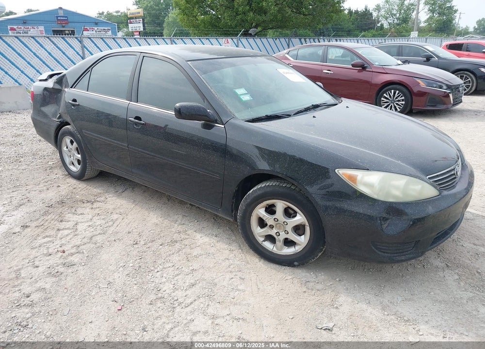 2005 TOYOTA CAMRY LE VIN: 4T1BE32K35U016571