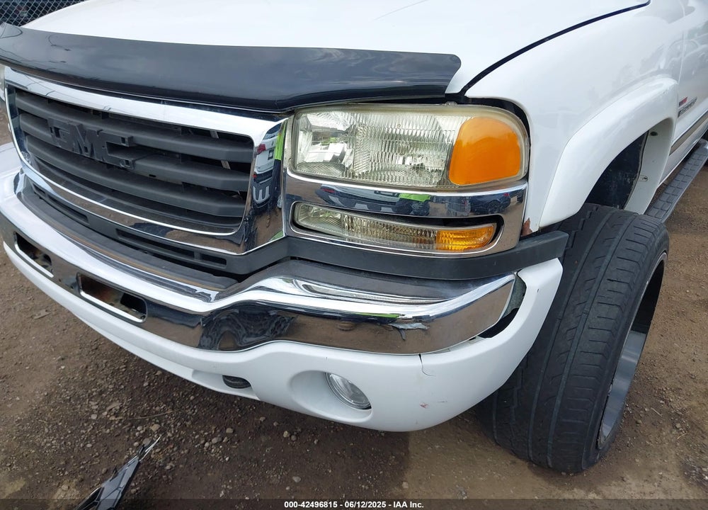 2005 GMC SIERRA 2500HD SLE VIN: 1GTHK23255F811576