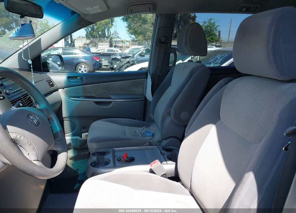 2009 TOYOTA SIENNA VIN: 5TDZK23C89S229734