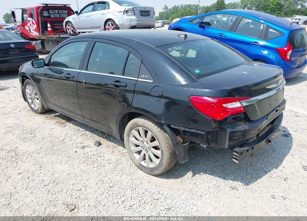 2013 CHRYSLER 200 VIN: 1C3CCBBB6DN579507