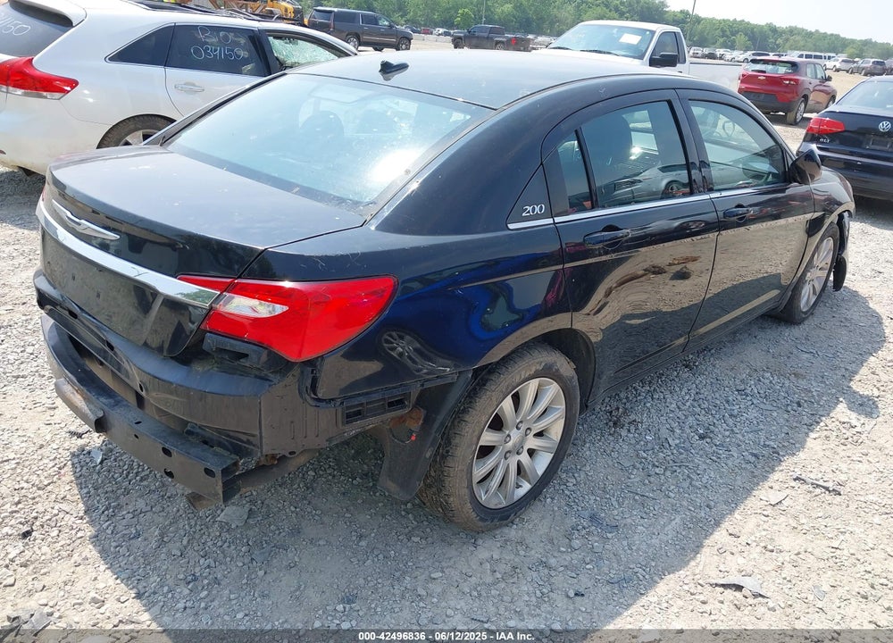 2013 CHRYSLER 200 VIN: 1C3CCBBB6DN579507