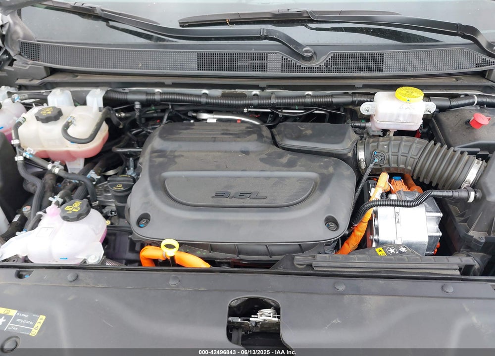 2024 CHRYSLER PACIFICA HYBRID VIN: 2C4RC1S75RR156715