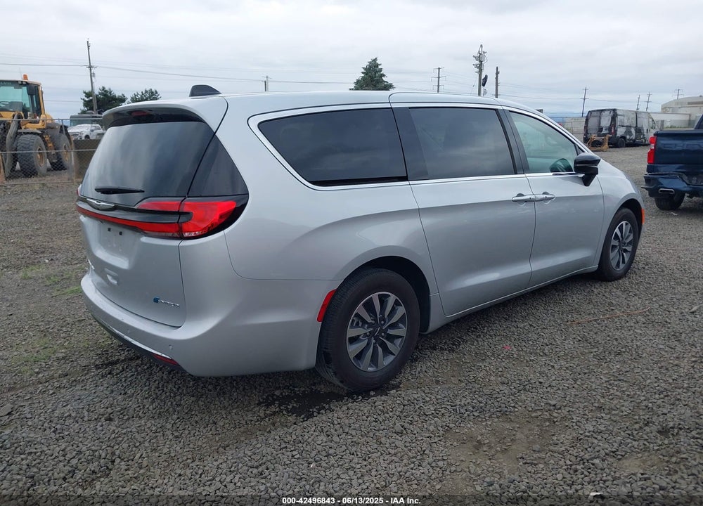 2024 CHRYSLER PACIFICA HYBRID VIN: 2C4RC1S75RR156715
