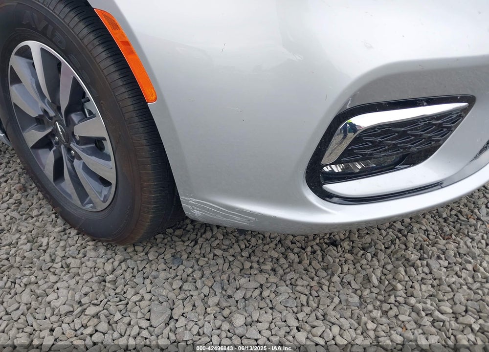 2024 CHRYSLER PACIFICA HYBRID VIN: 2C4RC1S75RR156715