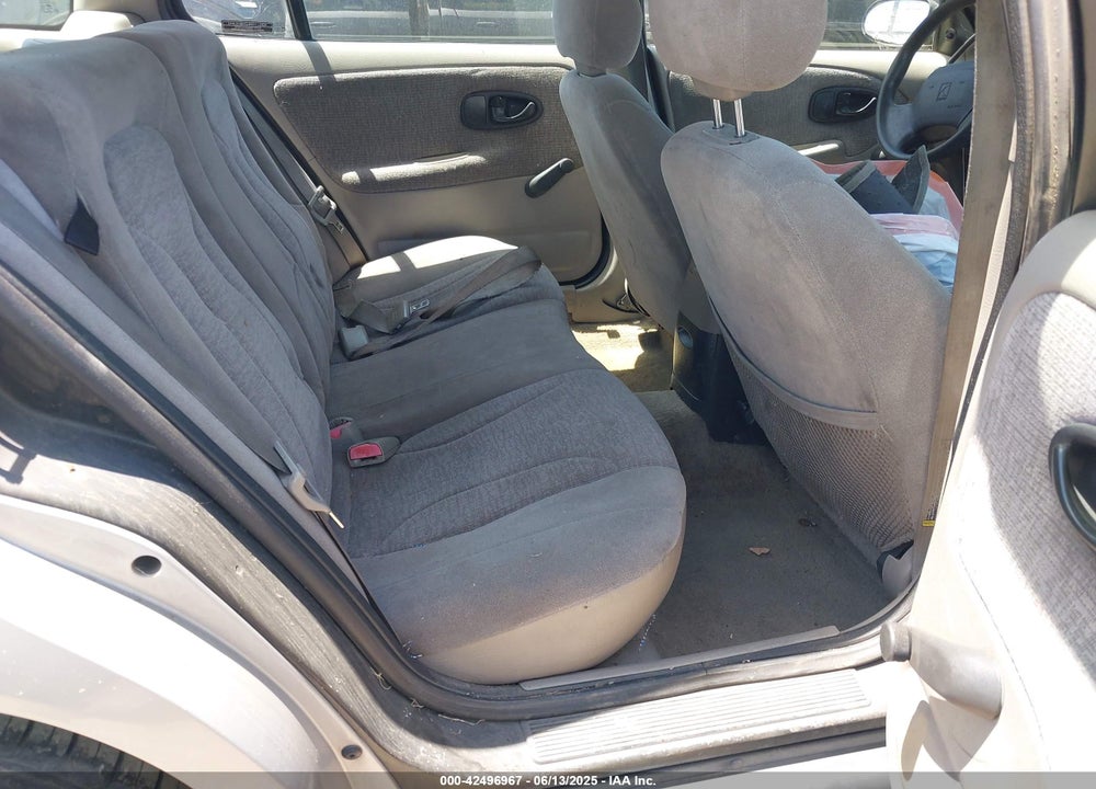 2001 SATURN SW2 VIN: 1G8ZN82731Z278738