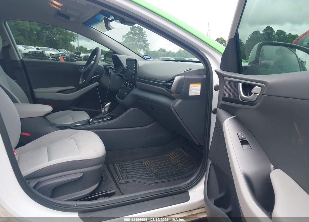 2022 HYUNDAI IONIQ HYBRID VIN: KMHC65LC3NU281365