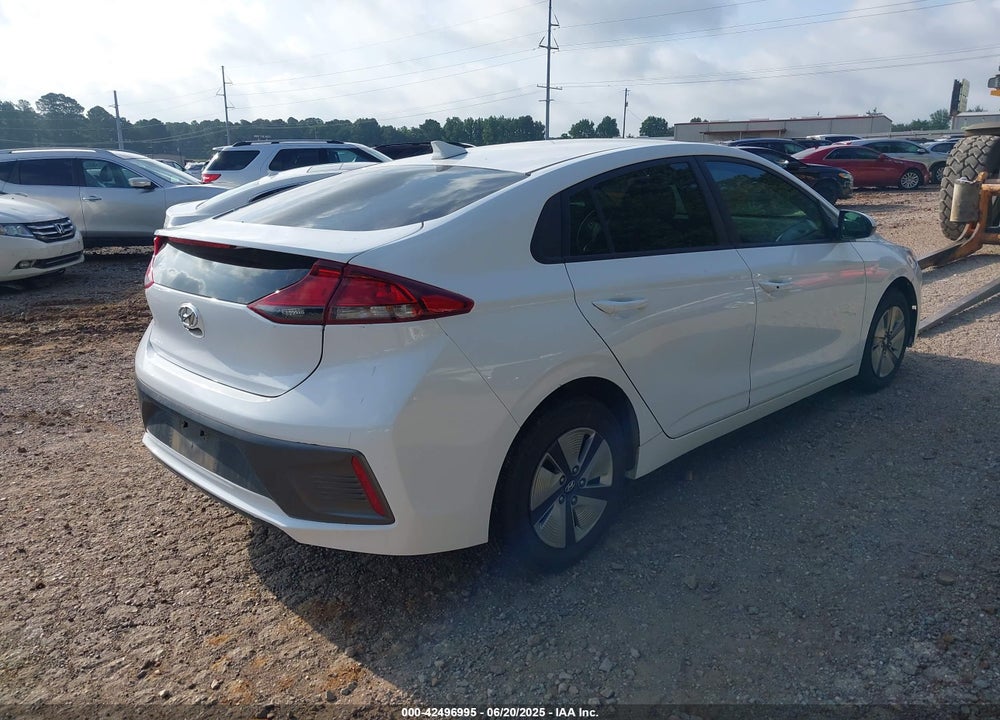 2022 HYUNDAI IONIQ HYBRID VIN: KMHC65LC3NU281365