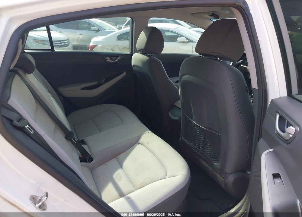 2022 HYUNDAI IONIQ HYBRID VIN: KMHC65LC3NU281365