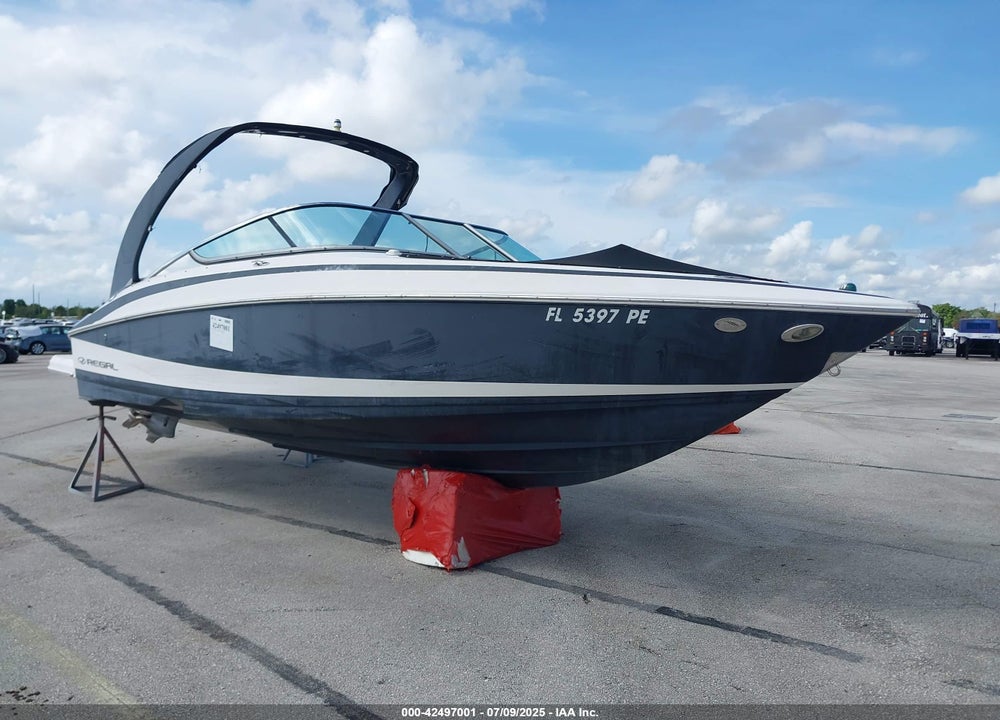 2011 REGAL OTHER VIN: RGMME221C111
