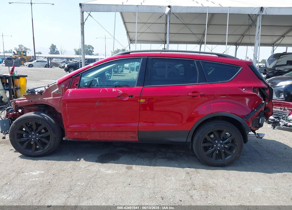 2017 FORD ESCAPE VIN: 1FMCU0GD2HUC95953