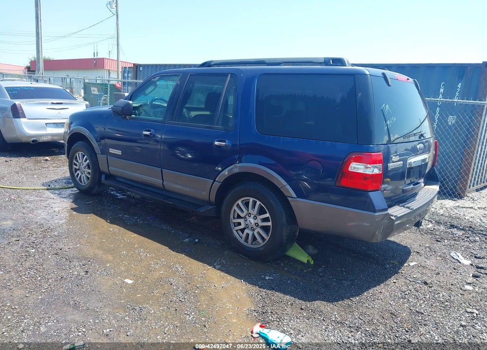 2007 FORD EXPEDITION XLT VIN: 1FMFU15517LA73455
