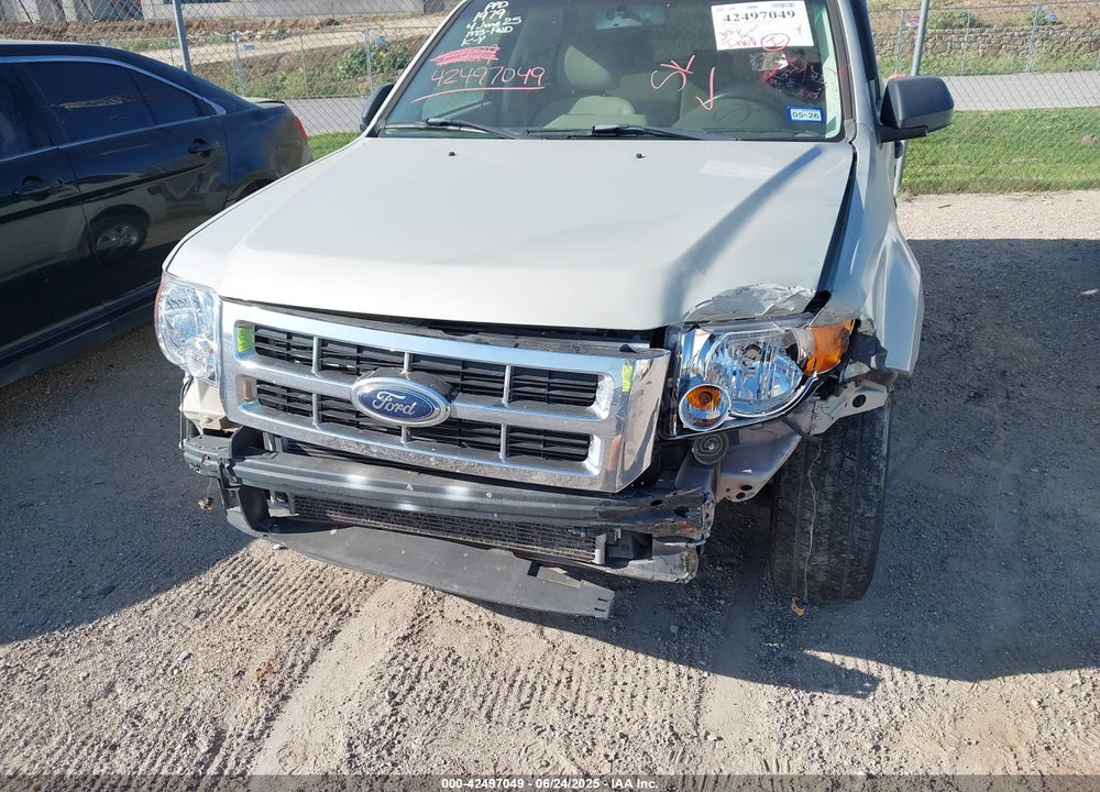 2008 FORD ESCAPE XLT VIN: 1FMCU03118KC91979