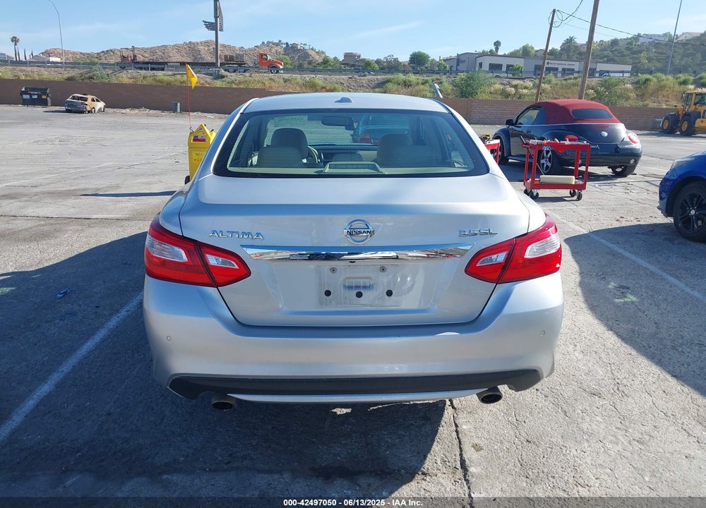2017 NISSAN ALTIMA VIN: 1N4BL3AP7HC193941