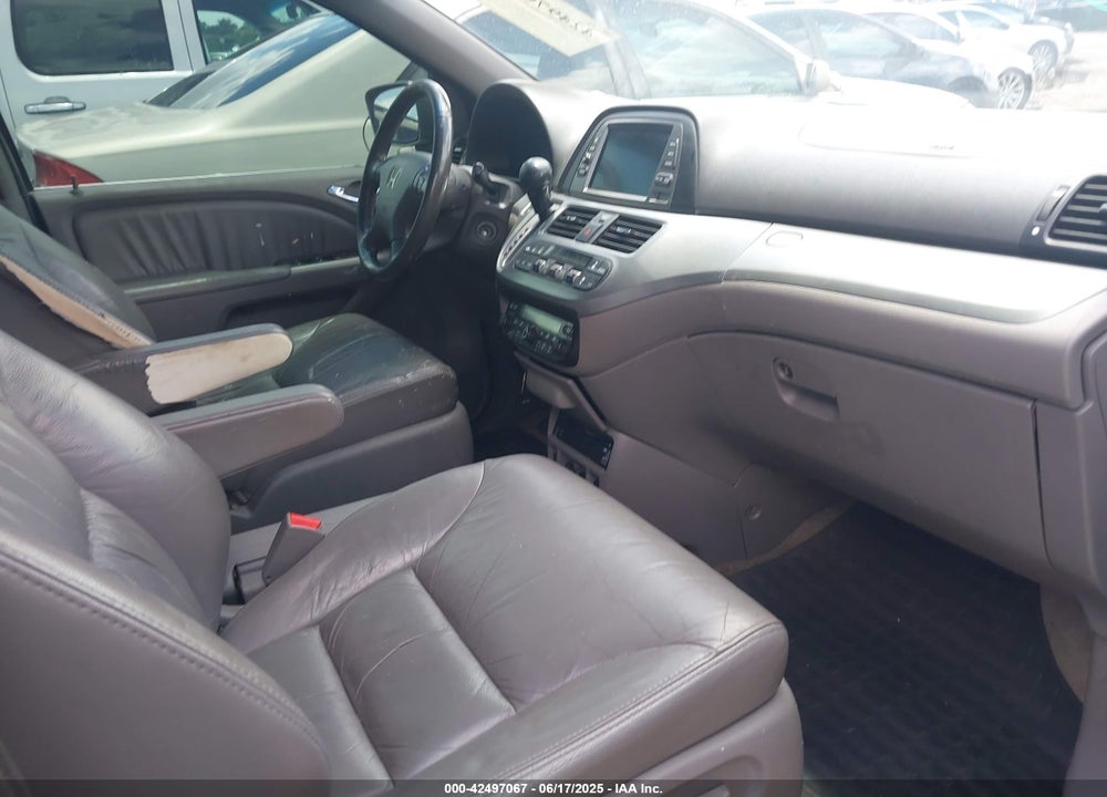 2008 HONDA ODYSSEY EX-L VIN: 5FNRL38728B095806