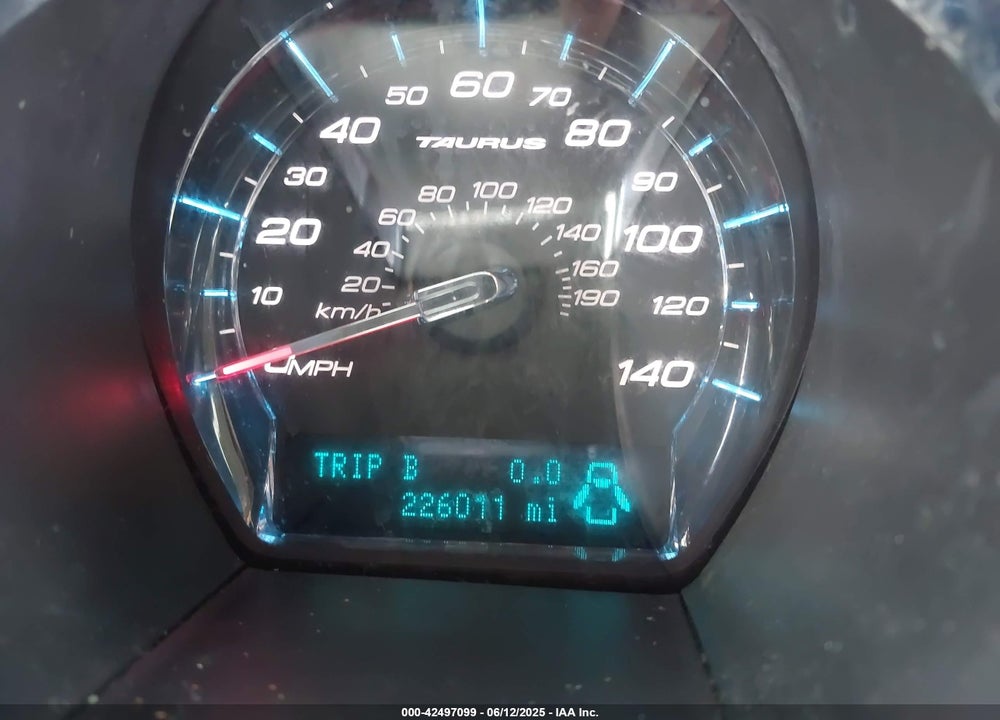 2010 FORD TAURUS SEL VIN: 1FAHP2EW0AG147814