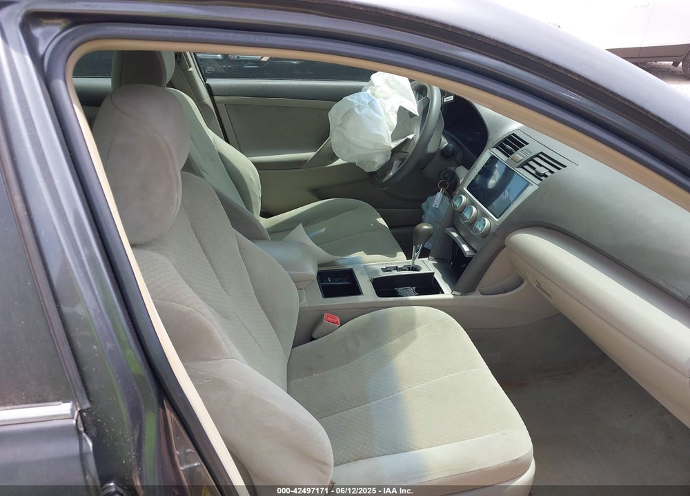 2008 TOYOTA CAMRY VIN: 4T1BE46K28U779864