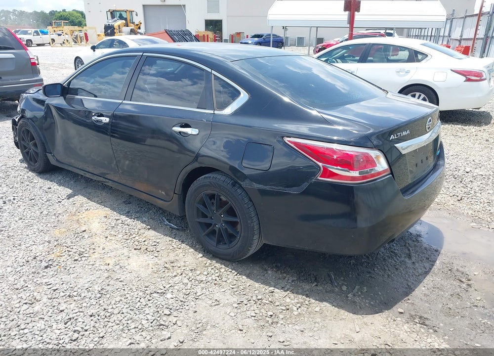 2013 NISSAN ALTIMA VIN: 1N4AL3AP1DC175733