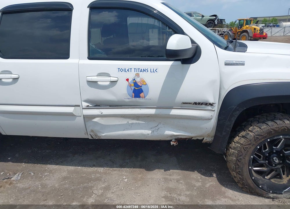 2011 GMC SIERRA 1500 VIN: 3GTP2VE3XBG108651