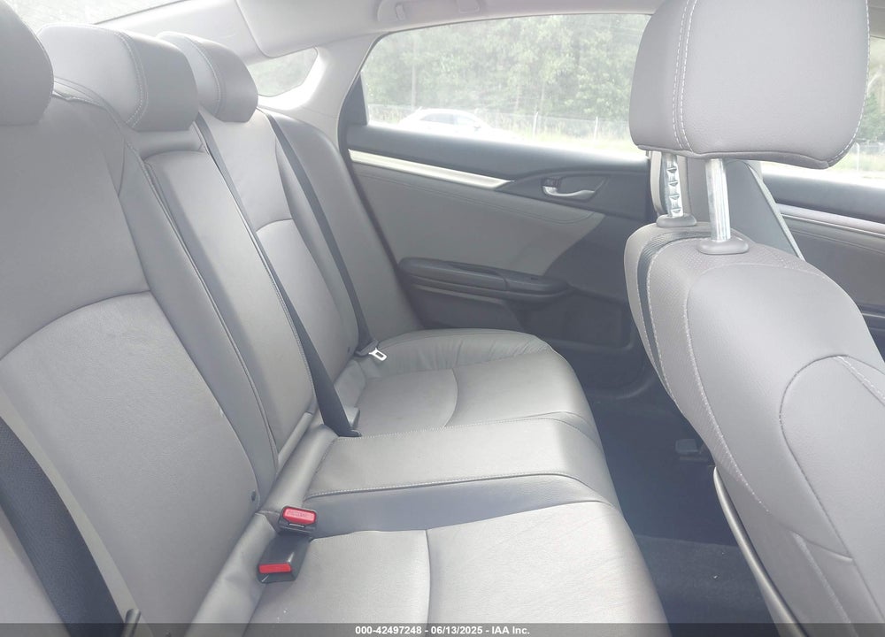 2017 HONDA CIVIC VIN: 19XFC1F79HE208179