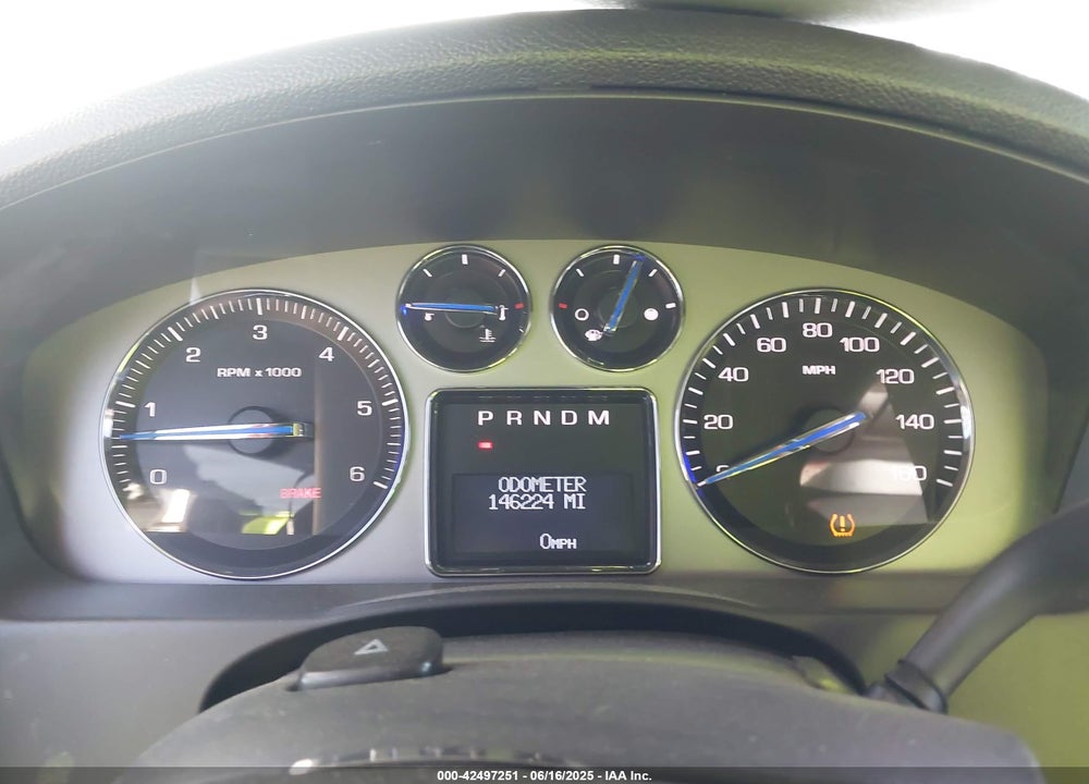 2007 GMC YUKON XL 1500 SLT VIN: 1GKFC16057R332332