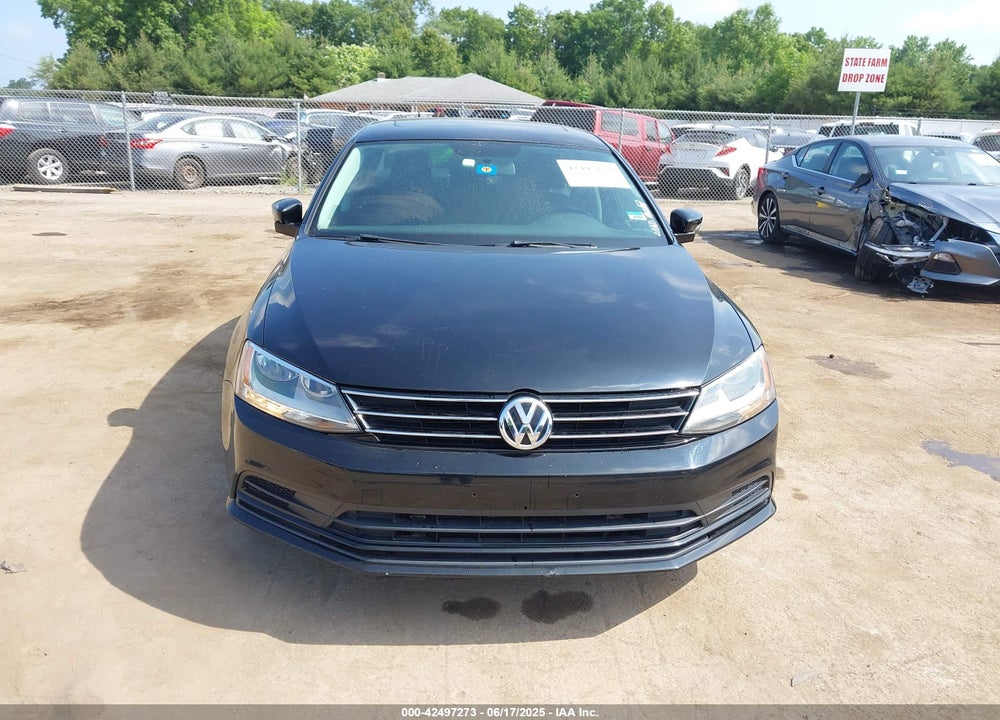 2016 VOLKSWAGEN JETTA VIN: 3VWD67AJXGM210108