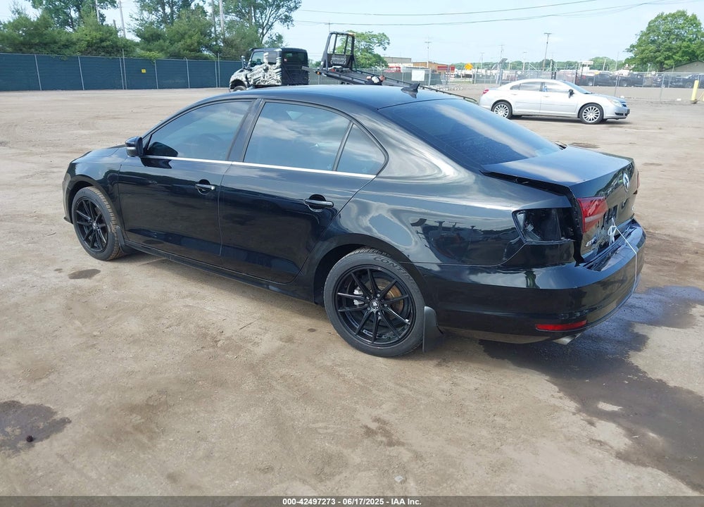 2016 VOLKSWAGEN JETTA VIN: 3VWD67AJXGM210108