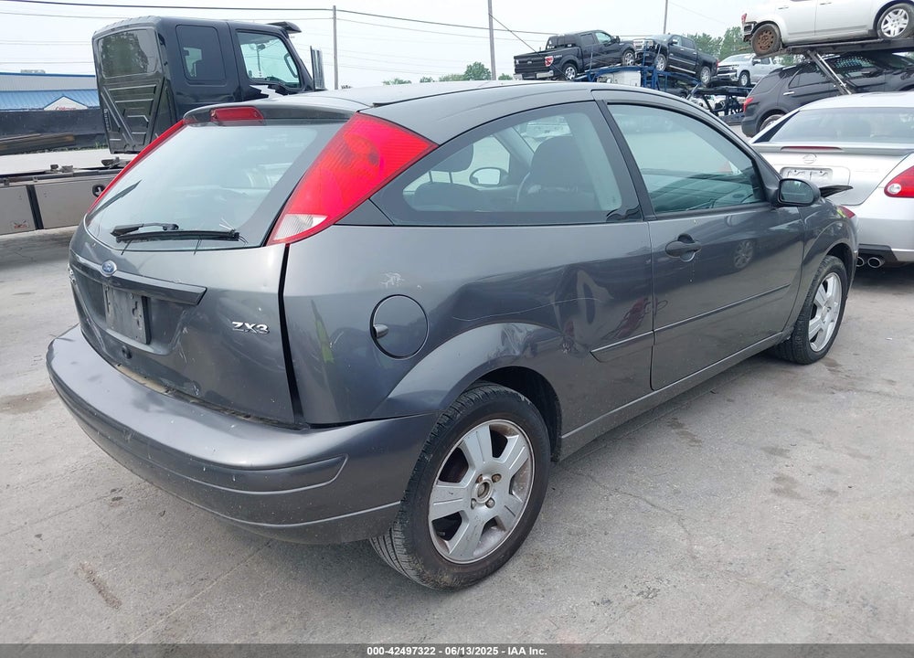 2006 FORD FOCUS ZX3 VIN: 1FAFP31N66W141653