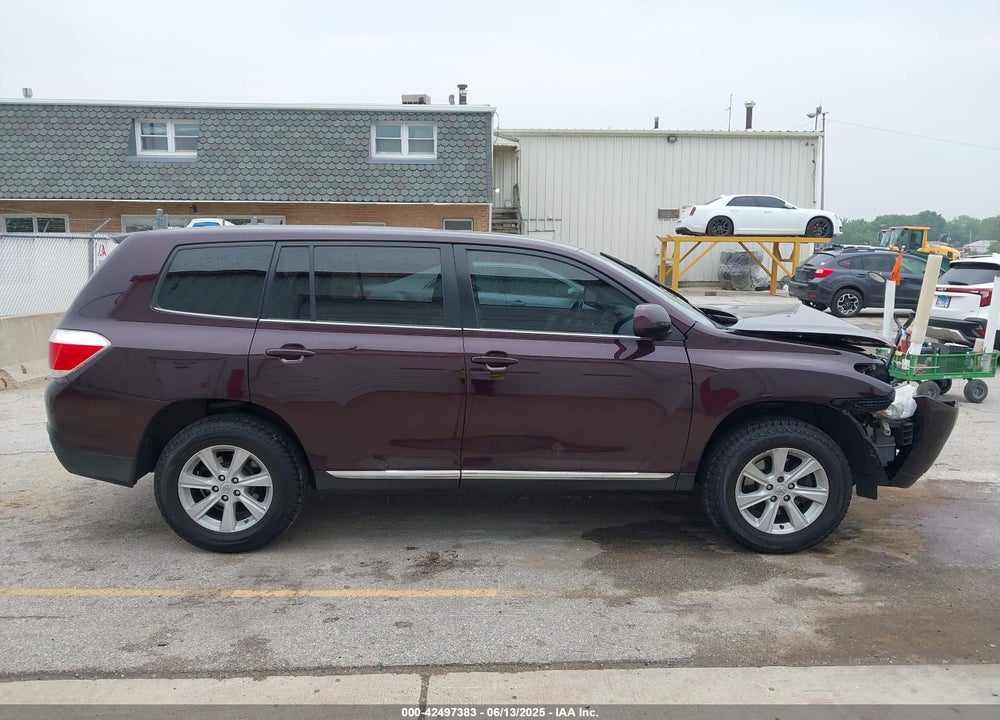 2013 TOYOTA HIGHLANDER VIN: 5TDBK3EH9DS218413