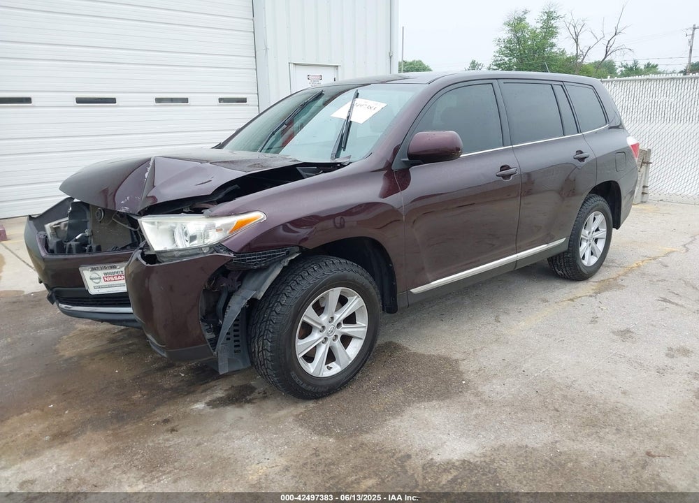 2013 TOYOTA HIGHLANDER VIN: 5TDBK3EH9DS218413