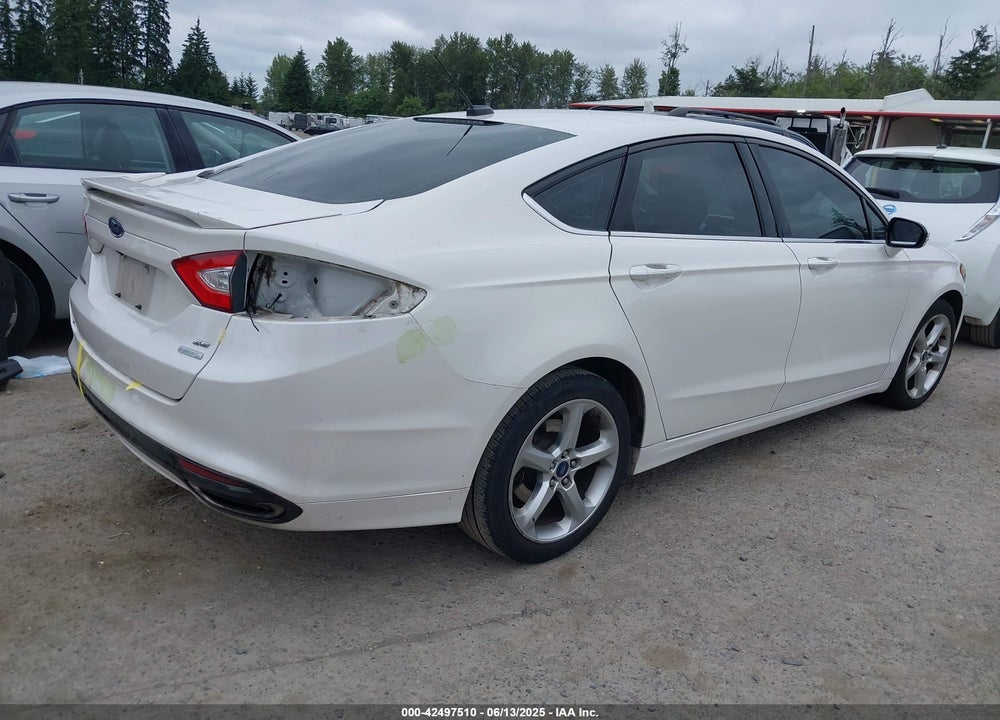 2015 FORD FUSION SE VIN: 3FA6P0H94FR258707