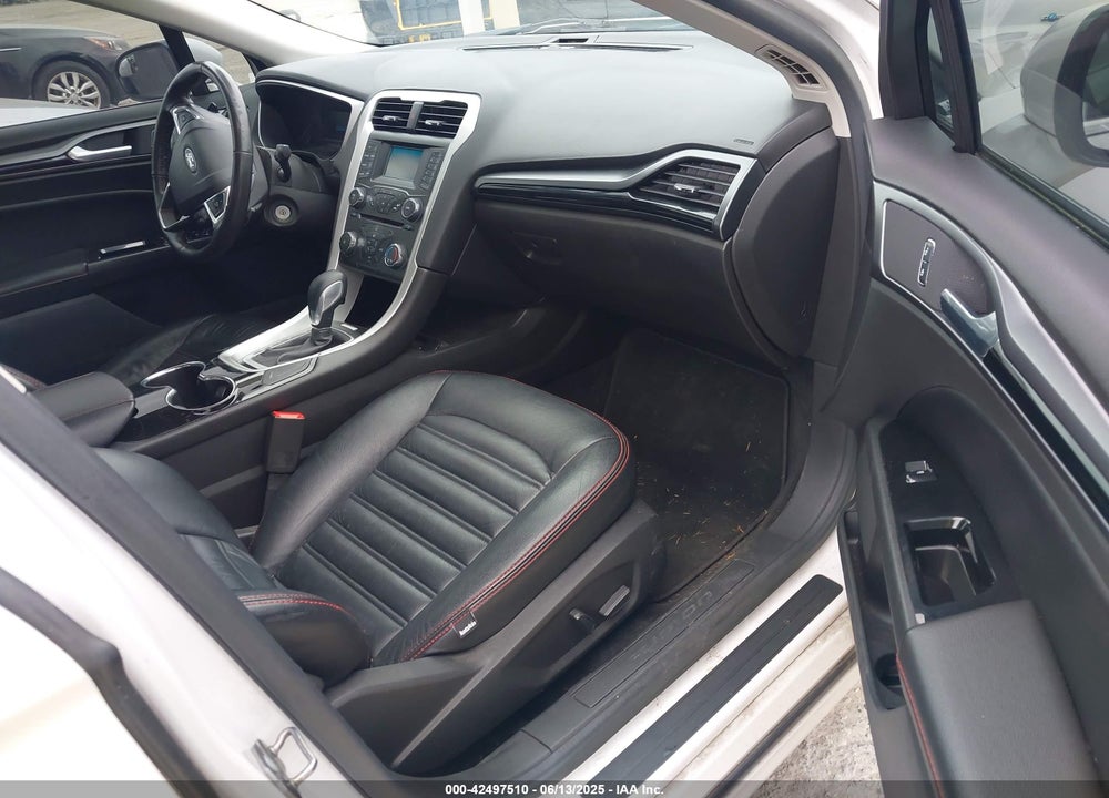 2015 FORD FUSION SE VIN: 3FA6P0H94FR258707