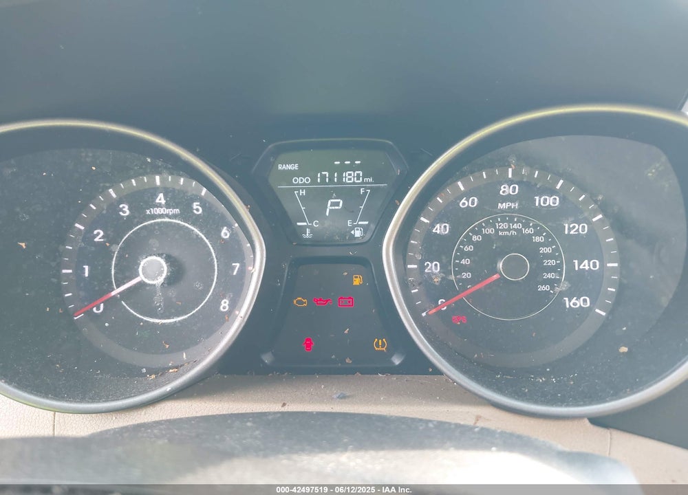 2013 HYUNDAI ELANTRA VIN: 5NPDH4AE8DH306867