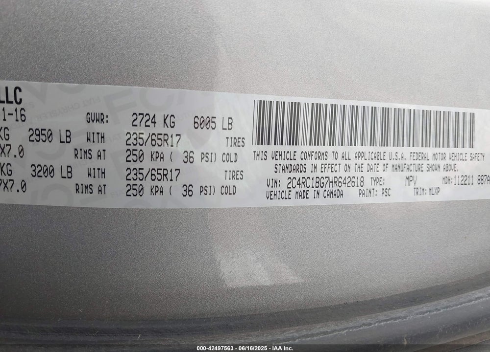 2017 CHRYSLER PACIFICA TOURING L VIN: 2C4RC1BG7HR642618