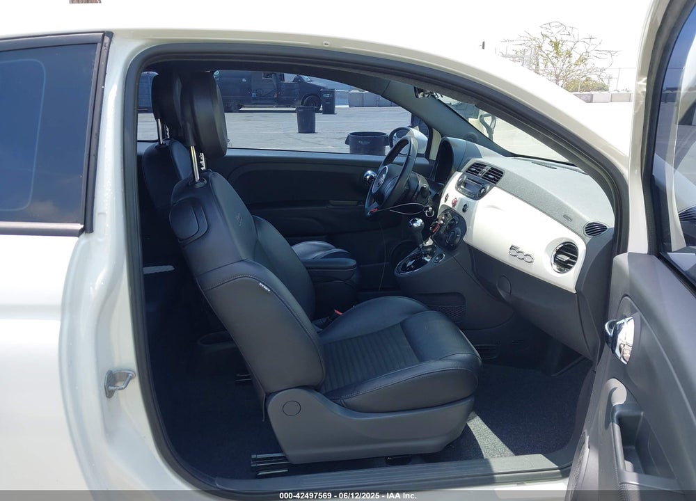2015 FIAT 500 VIN: 3C3CFFBR9FT657275