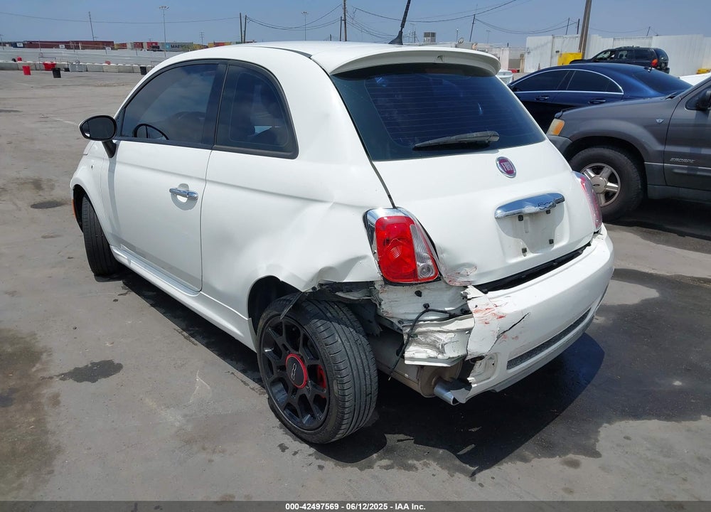 2015 FIAT 500 VIN: 3C3CFFBR9FT657275