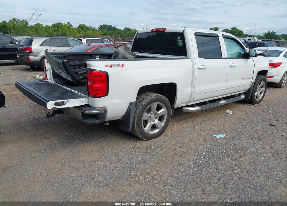 2015 CHEVROLET SILVERADO 1500 VIN: 3GCUKREC1FG207617