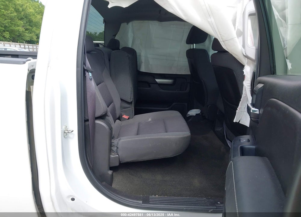 2015 CHEVROLET SILVERADO 1500 VIN: 3GCUKREC1FG207617