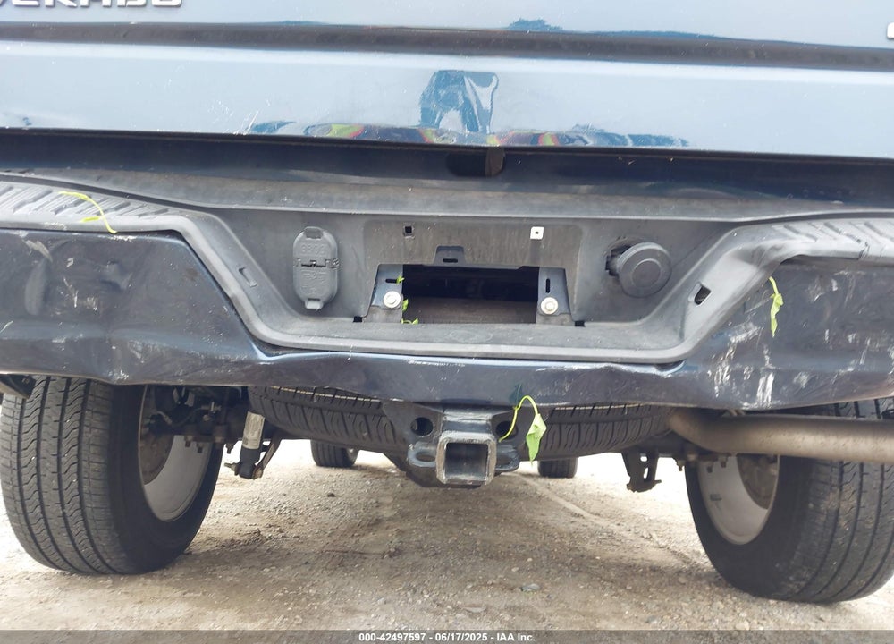 2021 CHEVROLET SILVERADO 1500 4WD SHORT BED CUSTOM VIN: 3GCPYBEK3MG360149